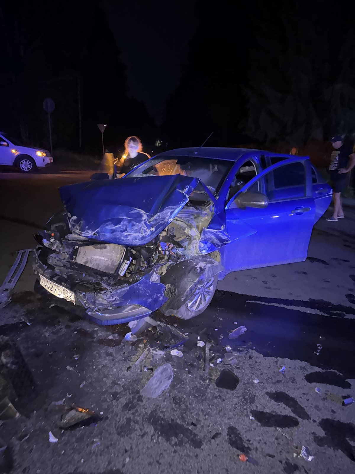Автомобиль пострадавших после столкновения