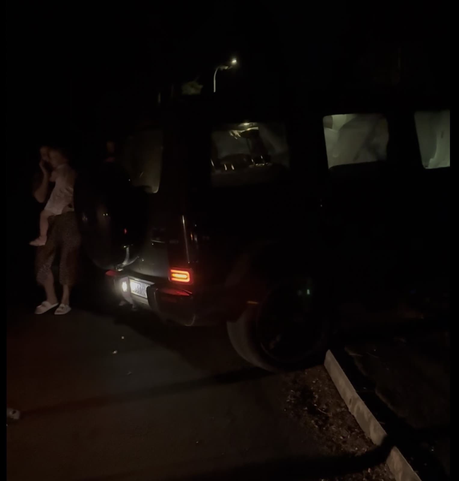 Mercedes-Benz G-Class на месте аварии